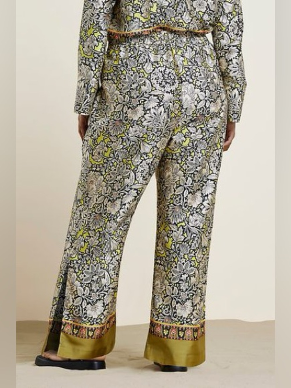 RIVER ISLAND Yellow Floral Wide Leg Pants in Cream, Black & Yellow